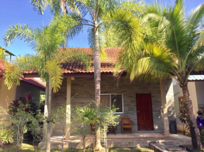 Гостиница Coconut Bungalow  Mai Khao